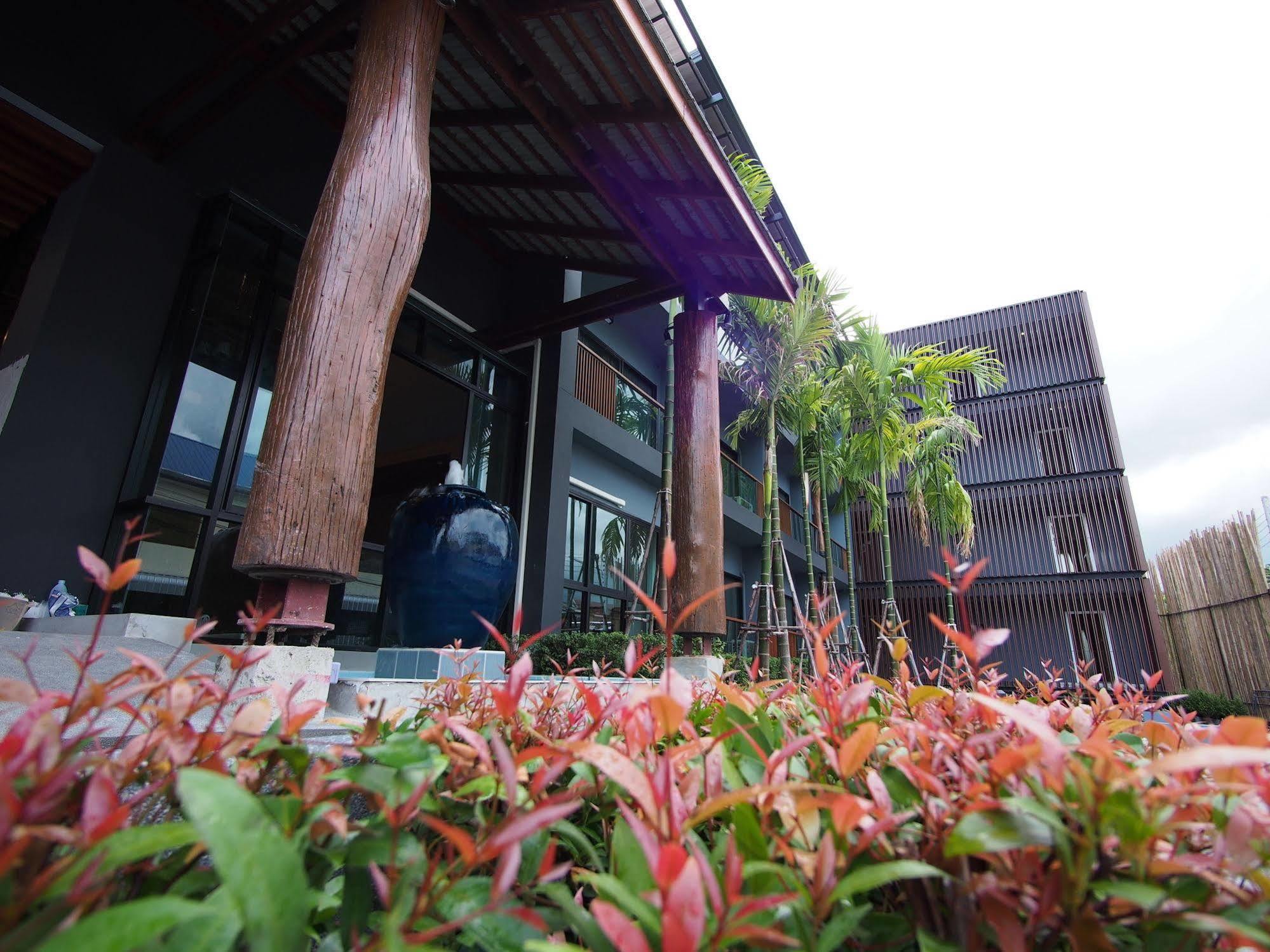 Hotel Le Naview @Prasingh Chiang Mai Exterior foto